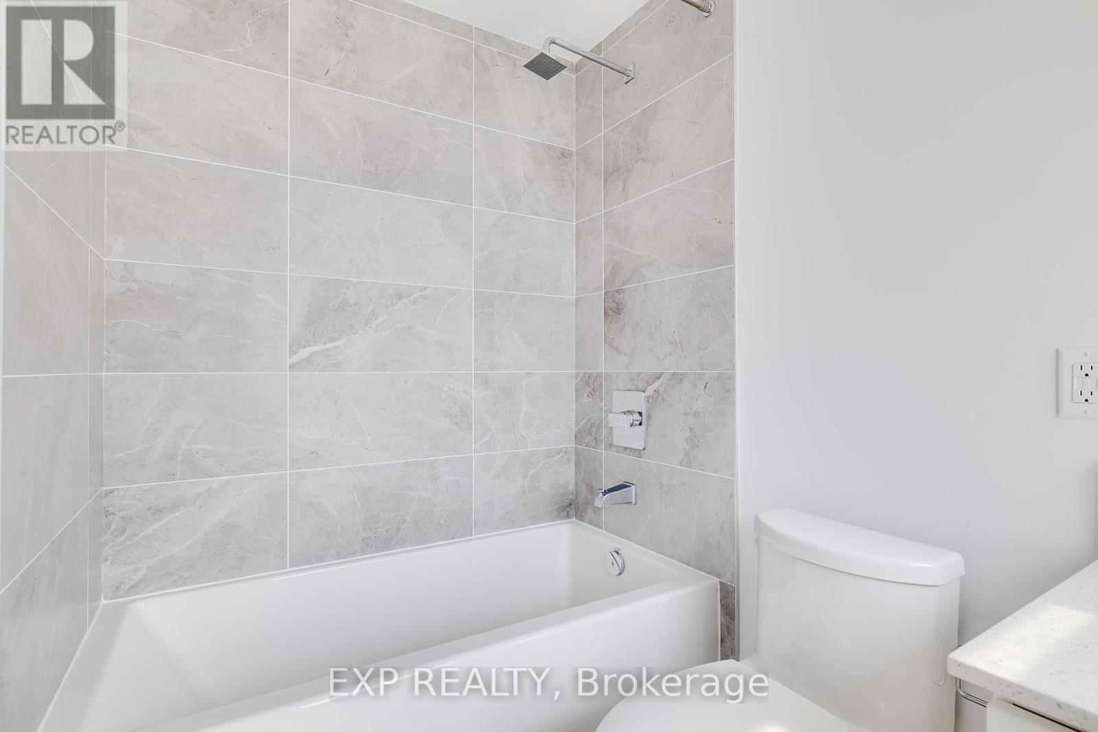 2508 - 30 Elm Drive W, Mississauga, Ontario  L5B 0N6 - Photo 19 - W12401804