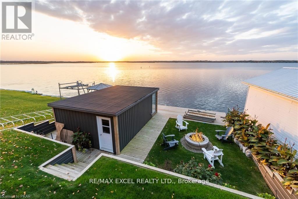 205 SNUG HARBOUR ROAD, Kawartha Lakes, Ontario
