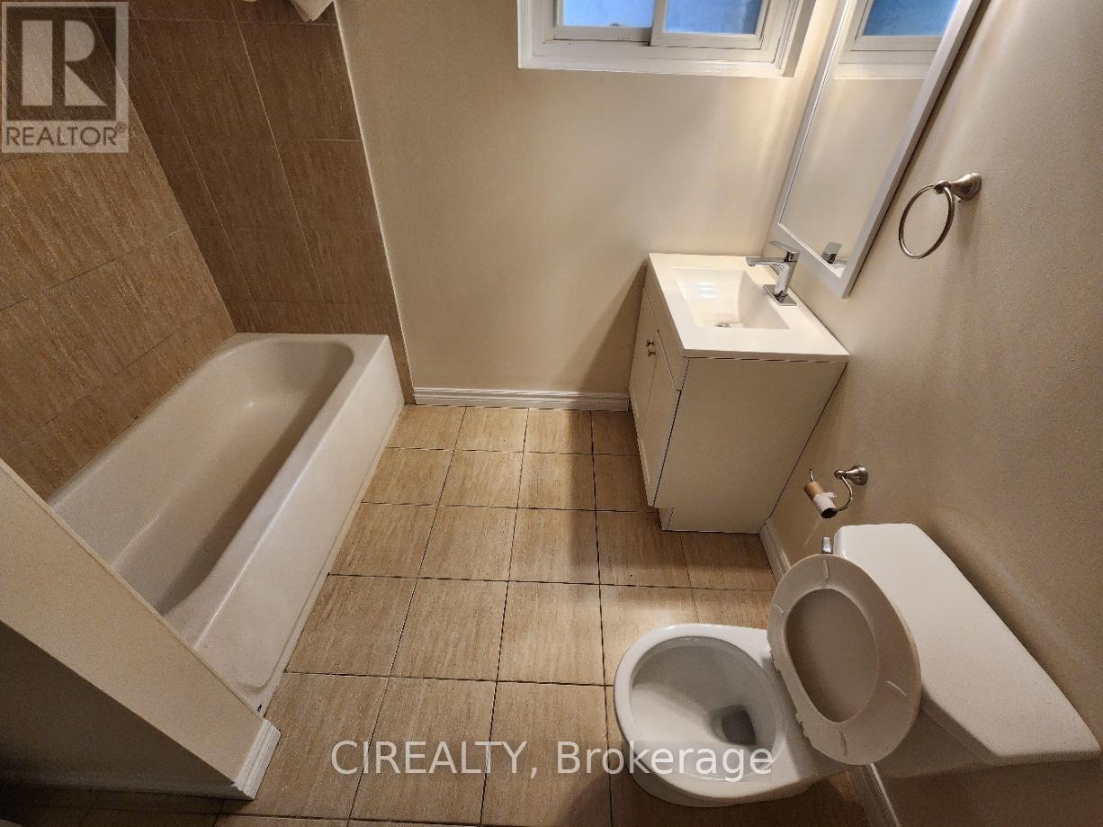 82 Lilian Drive, Toronto, Ontario  M1R 3W5 - Photo 24 - E12401810