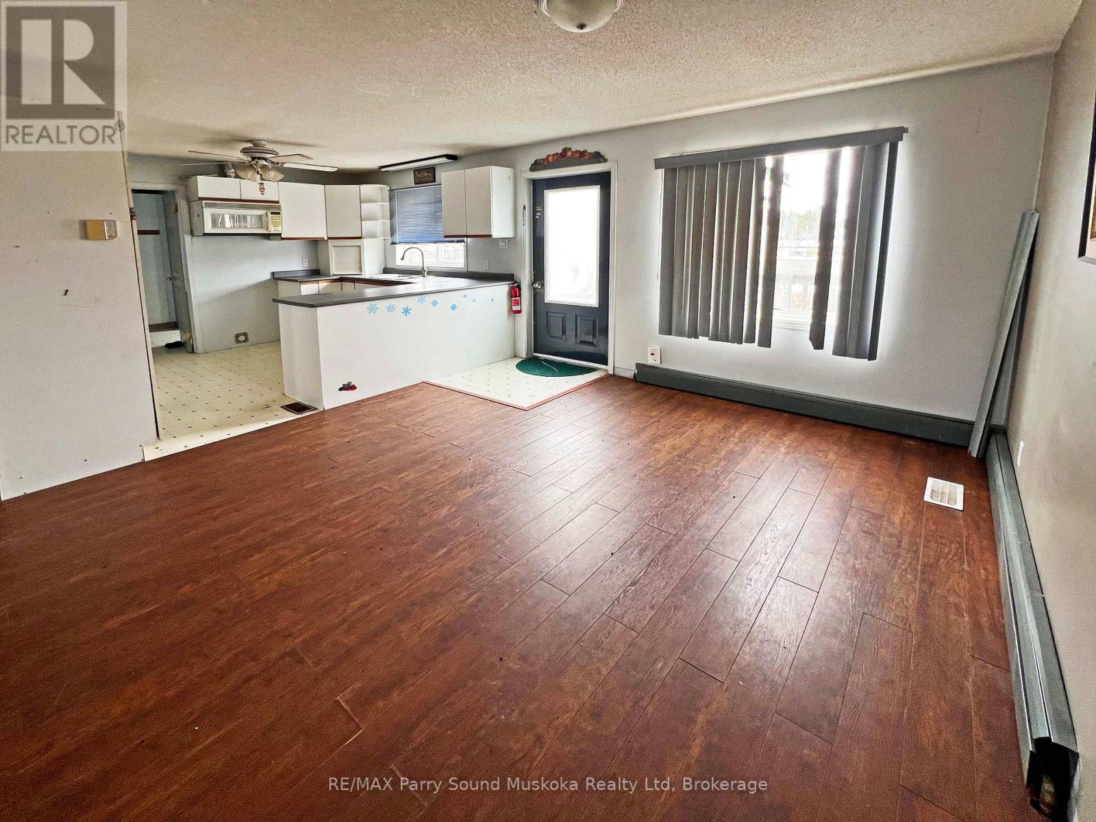 12 Jessie Street, Perry, Ontario  P0A 1R0 - Photo 21 - X12318132