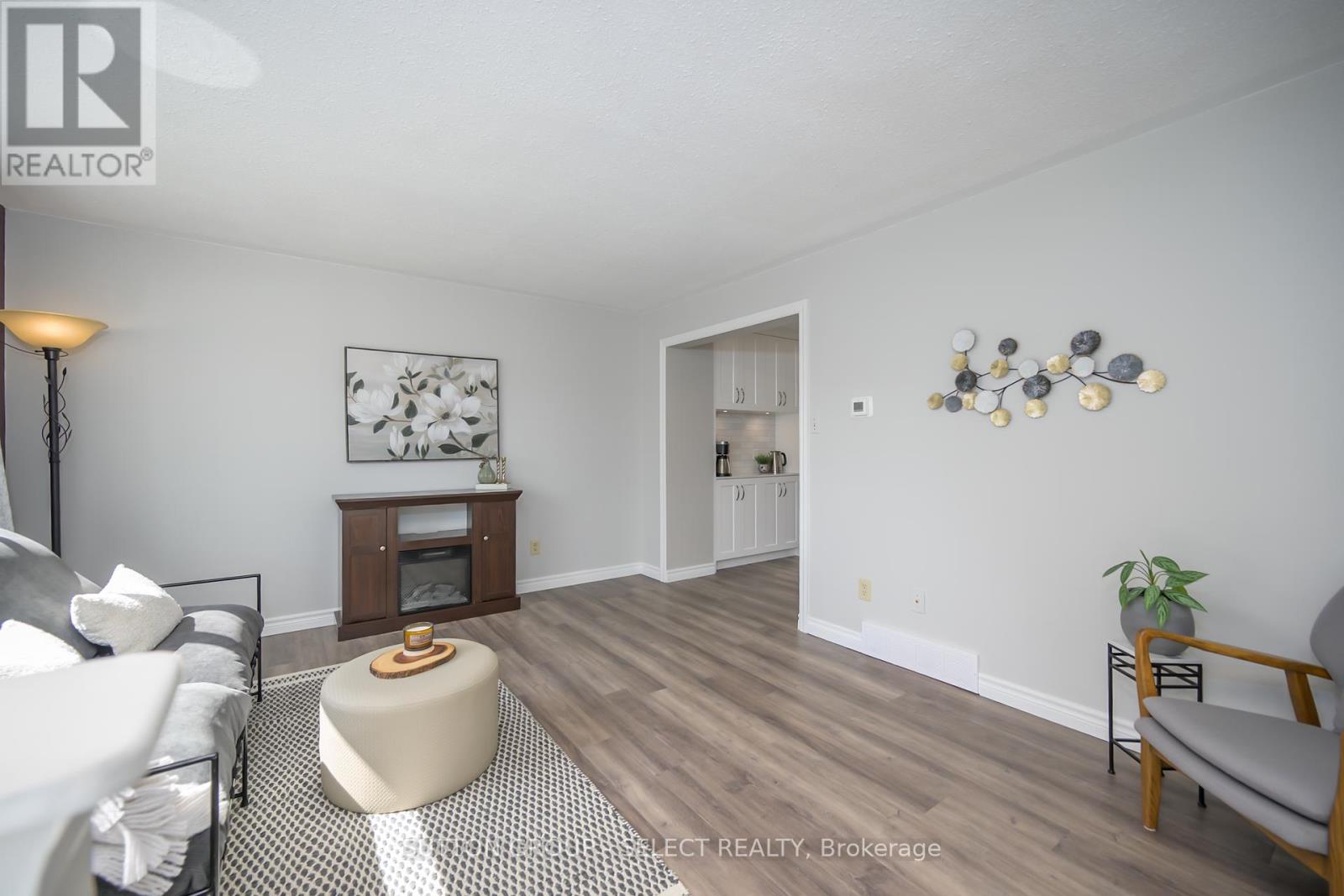 96 Elvira Crescent, London South, Ontario  N6E 2P5 - Photo 14 - X12401817