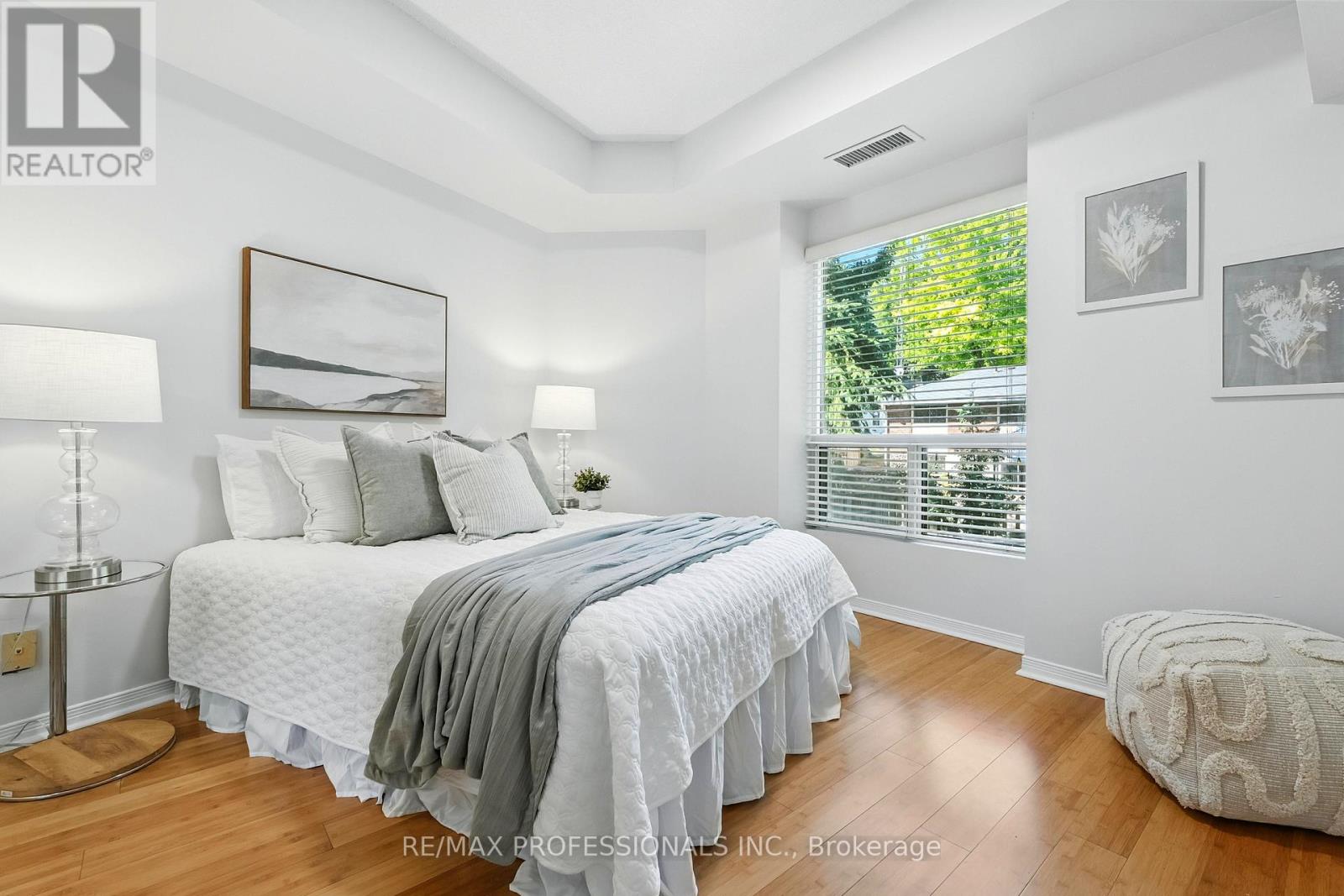 206 - 24 Chapel Street, Halton Hills, Ontario  L7G 6A7 - Photo 23 - W12376220