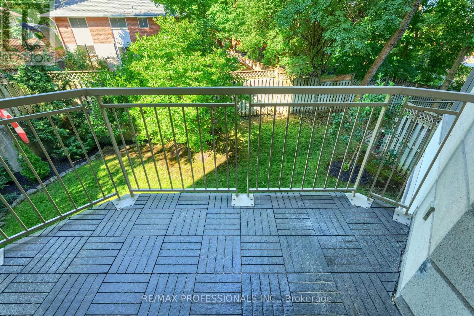206 - 24 Chapel Street, Halton Hills, Ontario  L7G 6A7 - Photo 31 - W12376220