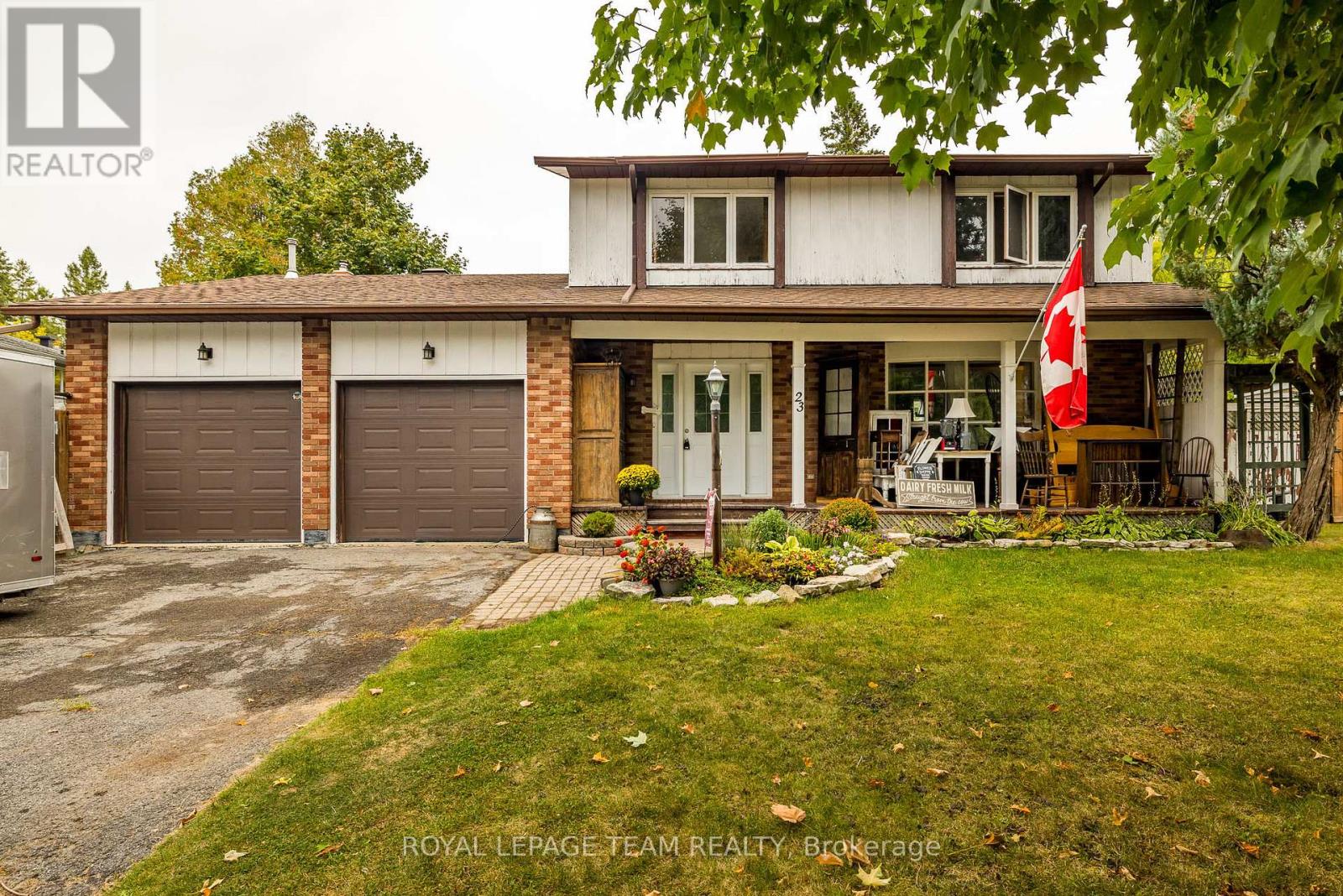 23 Butterfield Road, Ottawa, Ontario  K0A 3P0 - Photo 1 - X12401832