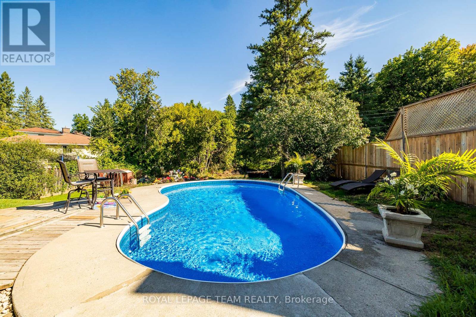 23 Butterfield Road, Ottawa, Ontario  K0A 3P0 - Photo 33 - X12401832