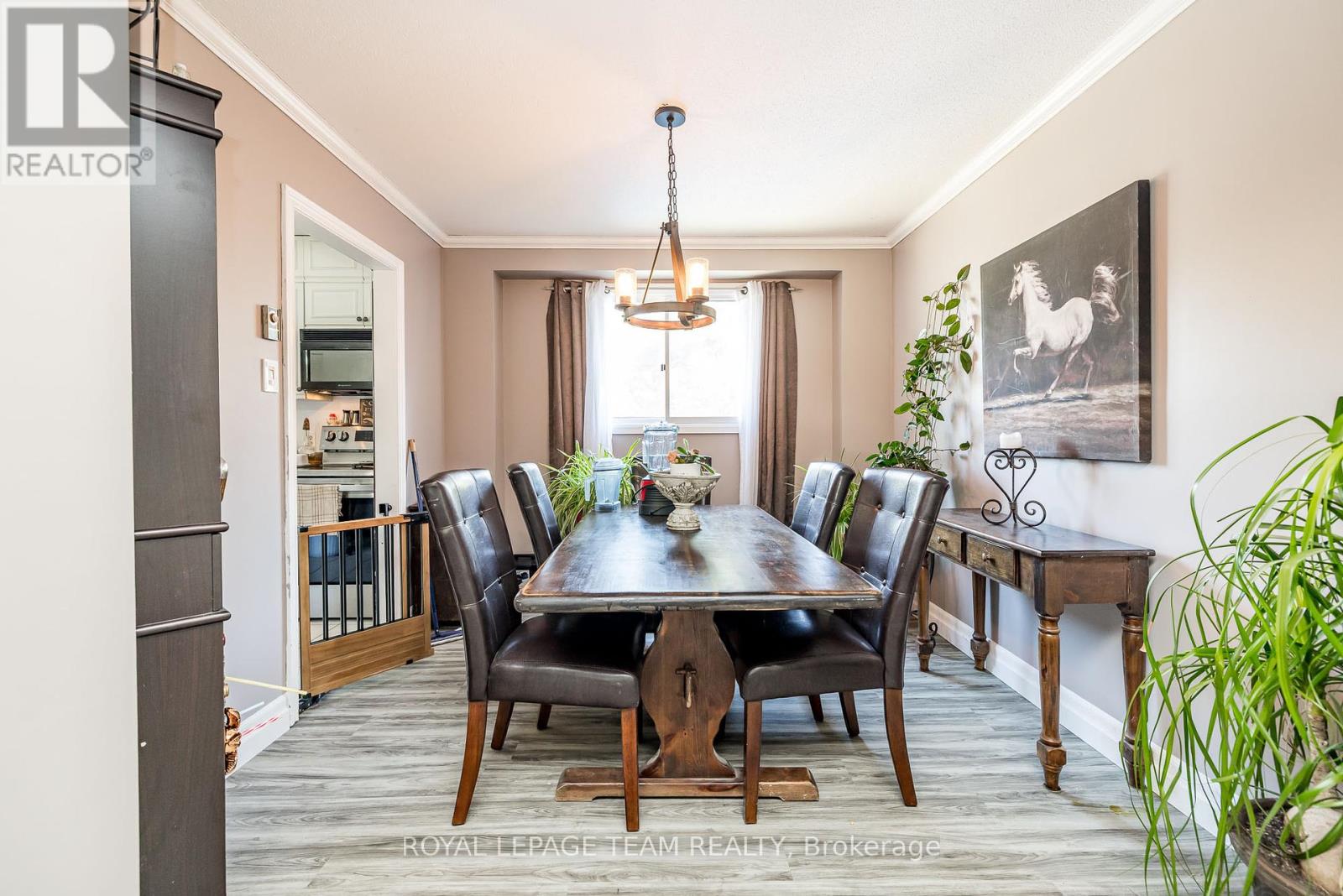 23 Butterfield Road, Ottawa, Ontario  K0A 3P0 - Photo 9 - X12401832