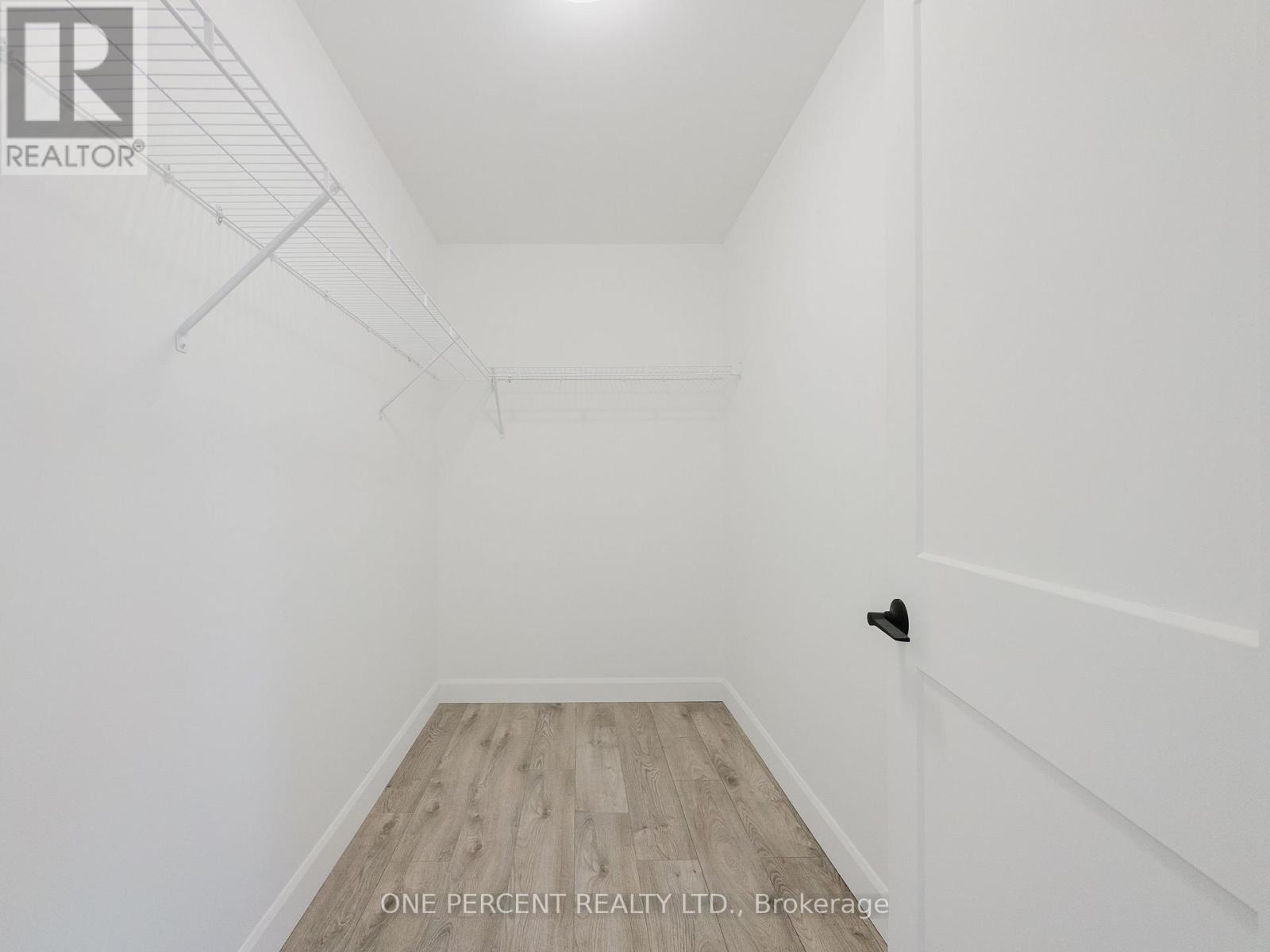 53 Lakeview Avenue, Kingston (City Southwest), Ontario  K7M 3T4 - Photo 15 - X12401818