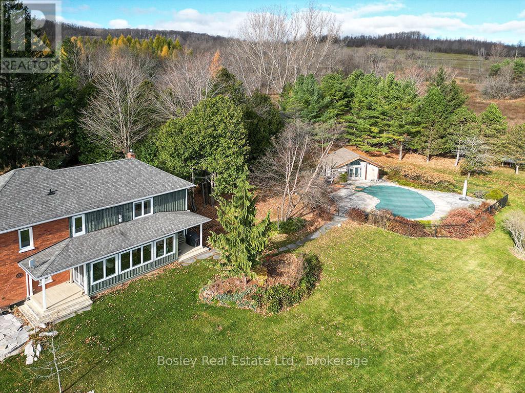 686487 Sideroad 19 Side Road, Blue Mountains, Ontario  N0C 1G0 - Photo 10 - X12401828