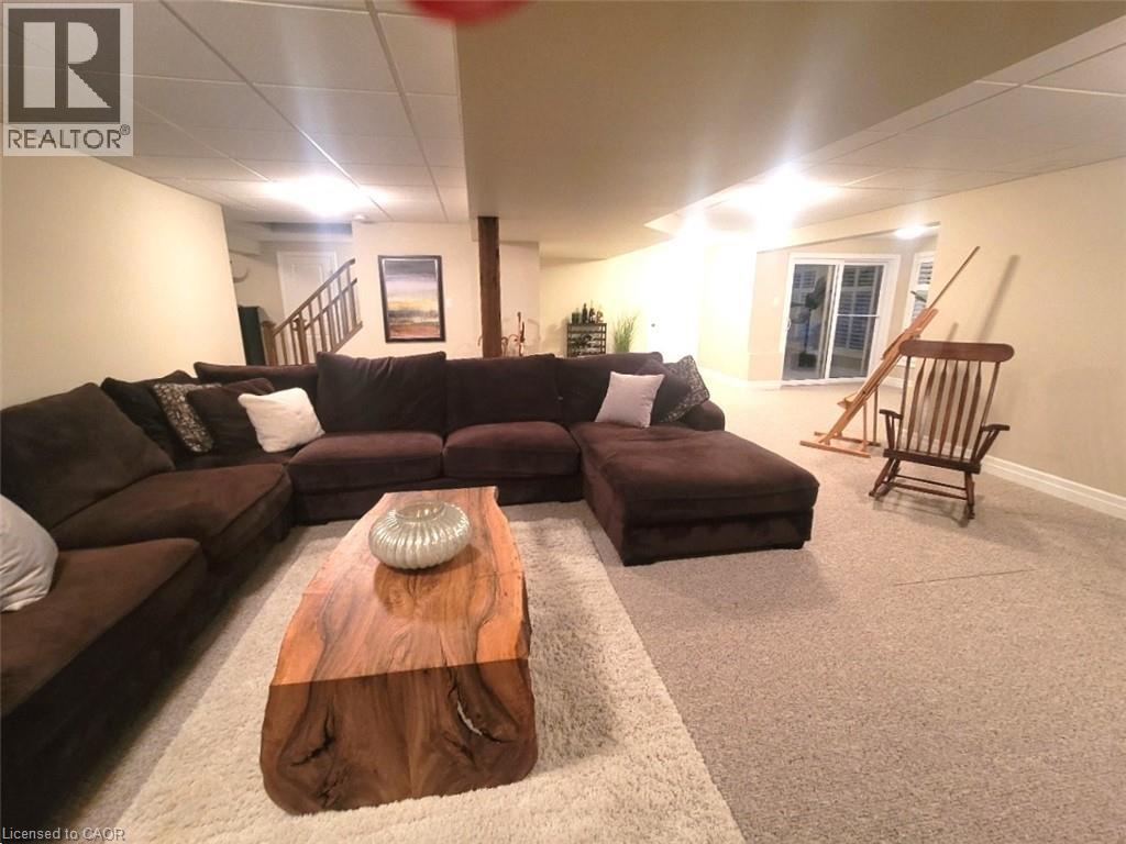 135 Gerber Meadows Drive, Wellesley, Ontario  N0B 2T0 - Photo 34 - 40768339