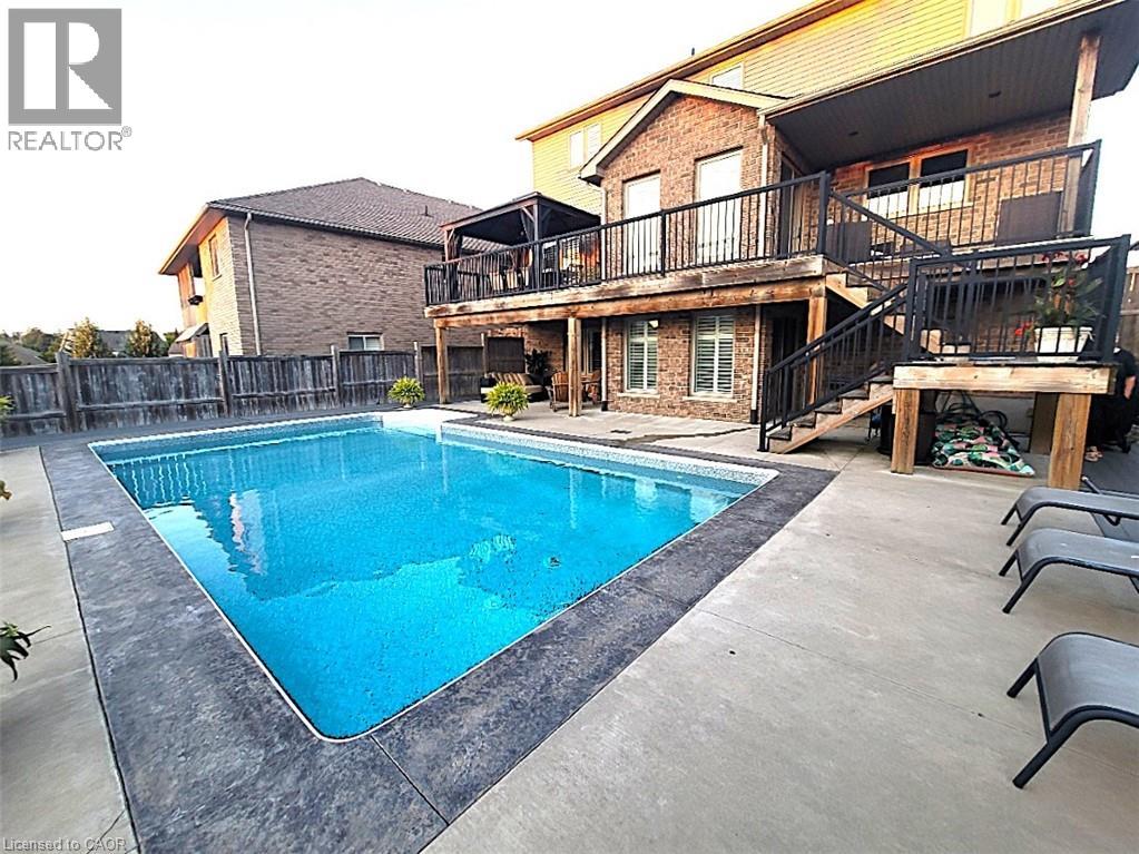135 Gerber Meadows Drive, Wellesley, Ontario  N0B 2T0 - Photo 5 - 40768339