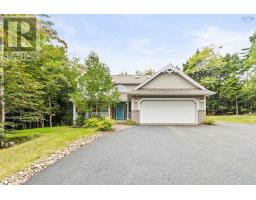 2 Ainsley Court, Fall River, Ca