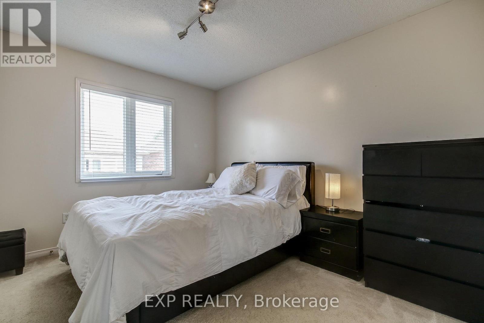 45 Marbleseed Crescent, Brampton (Sandringham-Wellington), Ontario  L6R 2J7 - Photo 29 - W12401830