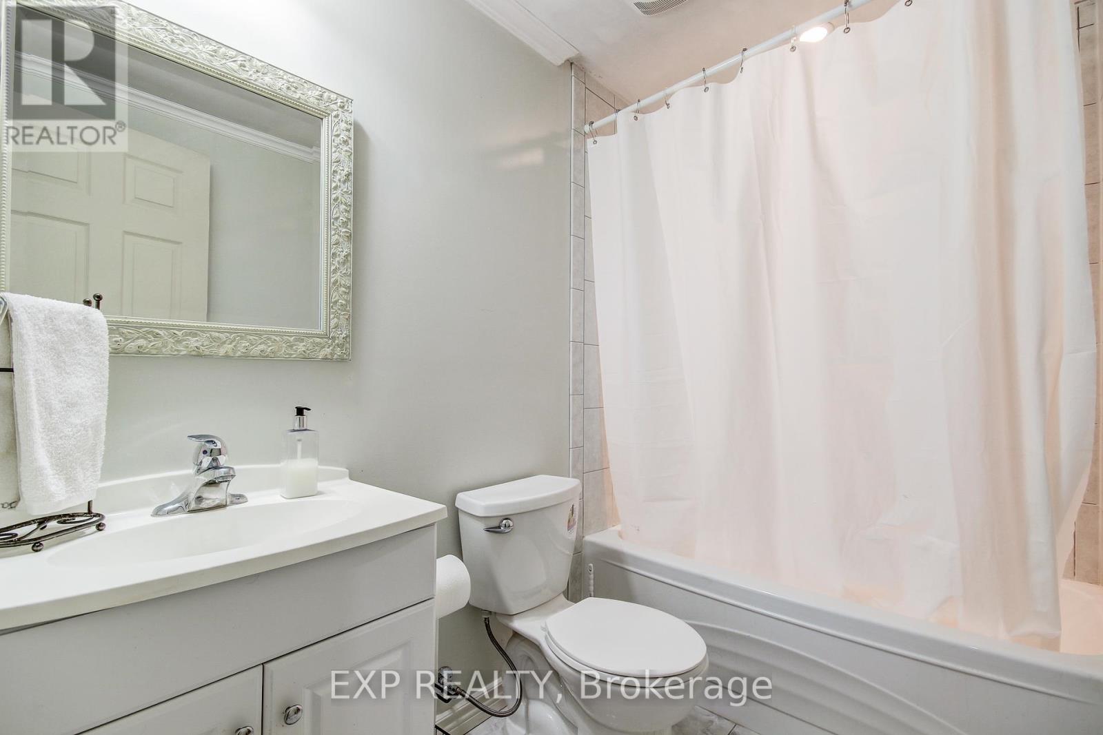 45 Marbleseed Crescent, Brampton (Sandringham-Wellington), Ontario  L6R 2J7 - Photo 36 - W12401830