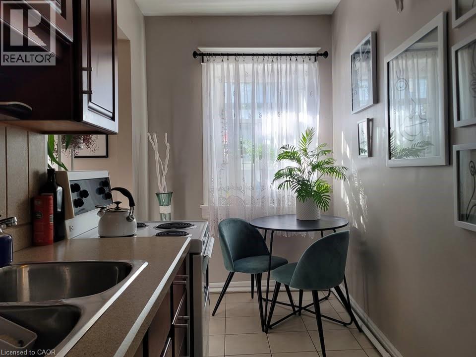 9 Herkimer Street Unit# 2, Hamilton, Ontario  L8P 2G1 - Photo 7 - 40769520