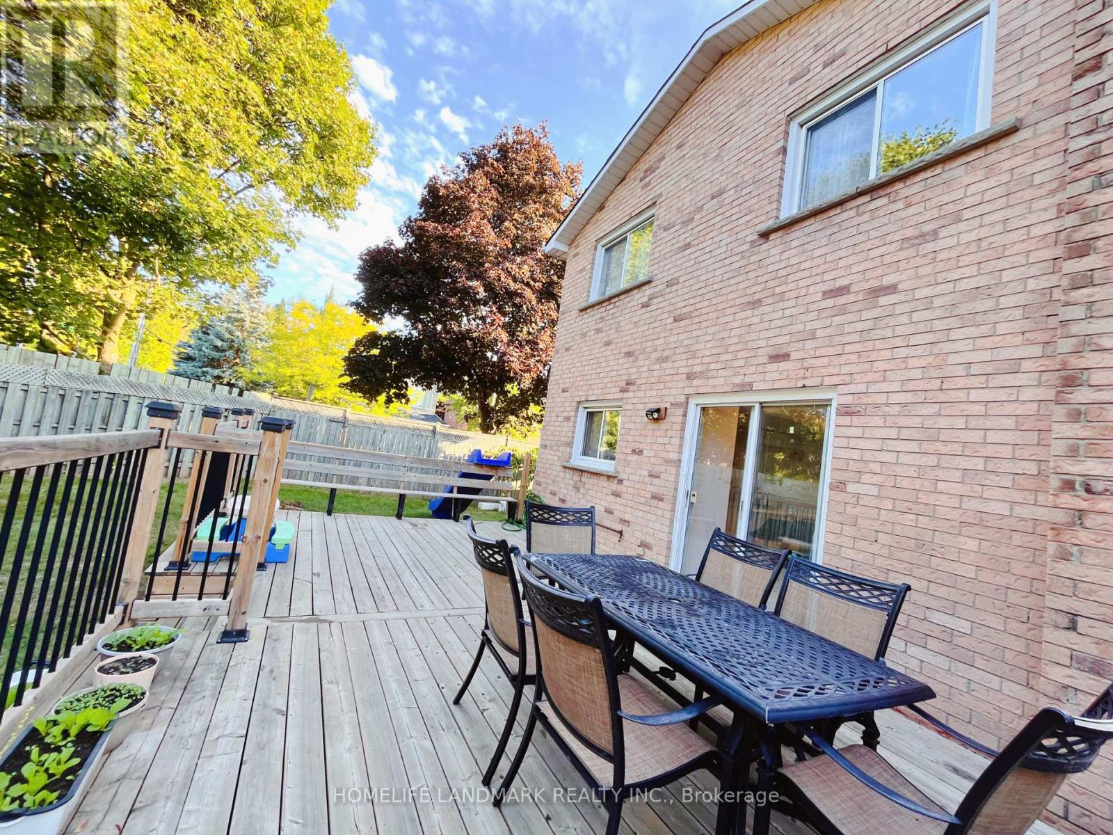 Property at 2 MARION CRESCENT image 4