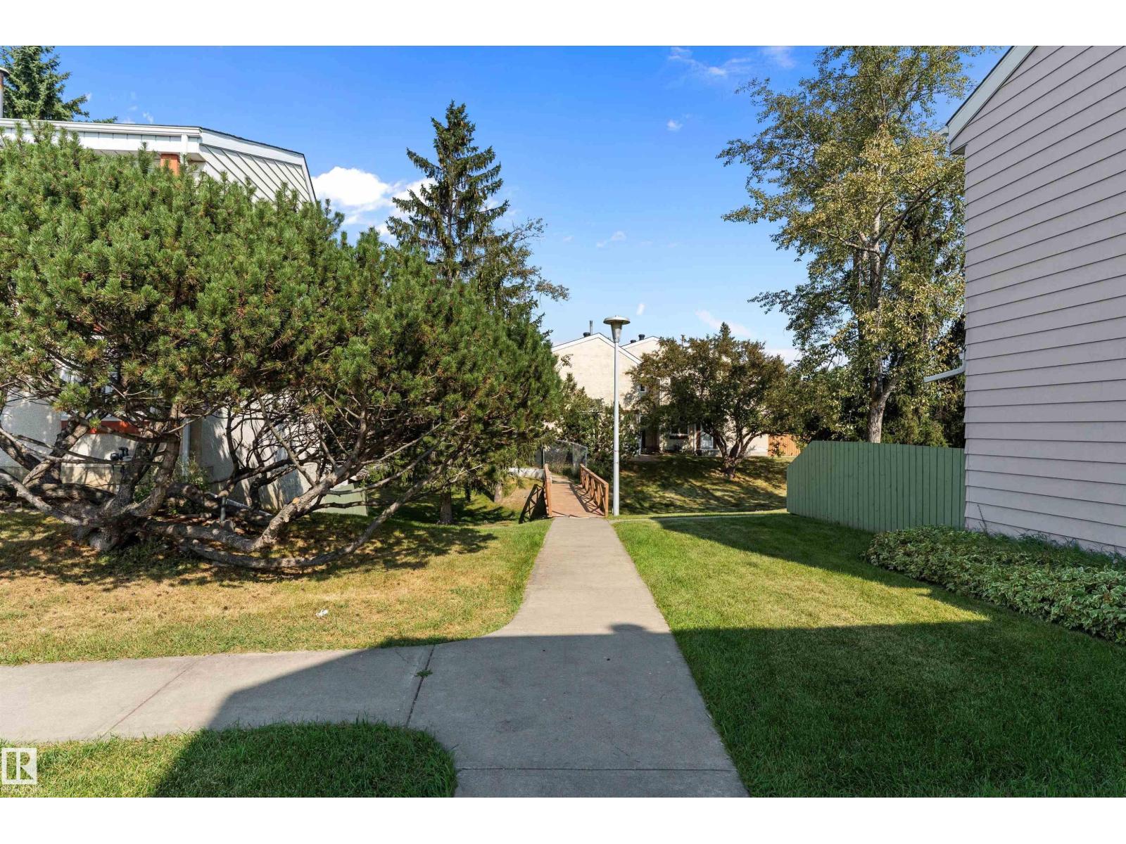 7b Callingwood Co Nw, Edmonton, Alberta  T5R 0H5 - Photo 37 - E4457657