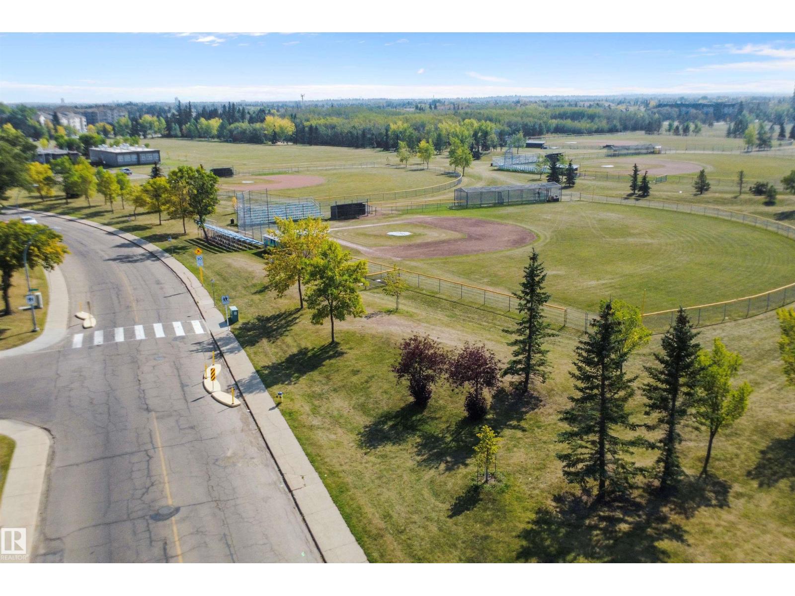 7b Callingwood Co Nw, Edmonton, Alberta  T5R 0H5 - Photo 40 - E4457657