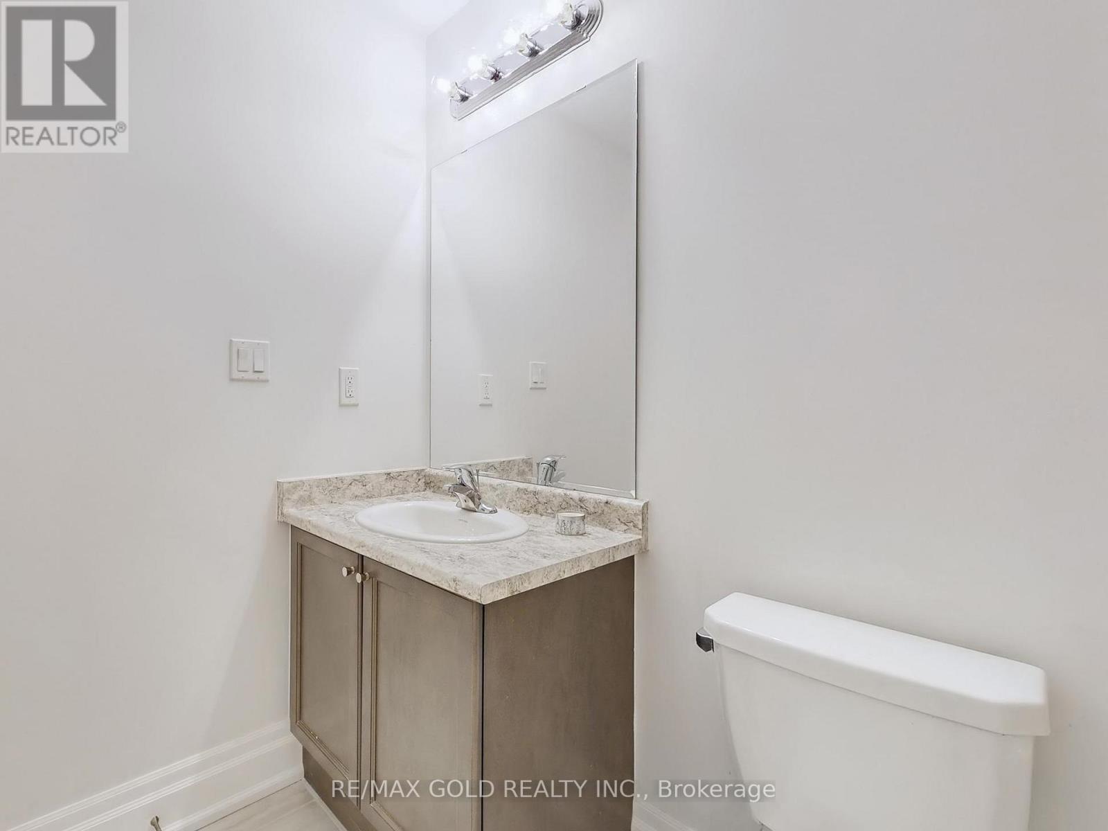 21 Gemma Place, Brampton, Ontario  L6Z 0J5 - Photo 23 - W12401861