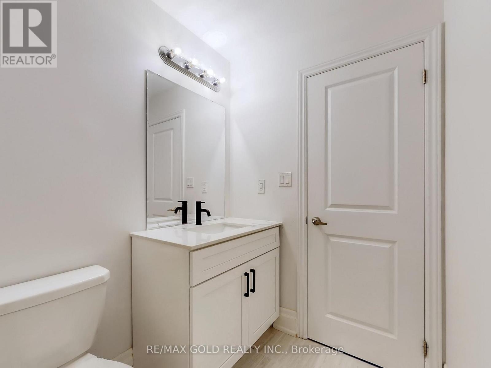 21 Gemma Place, Brampton, Ontario  L6Z 0J5 - Photo 27 - W12401861