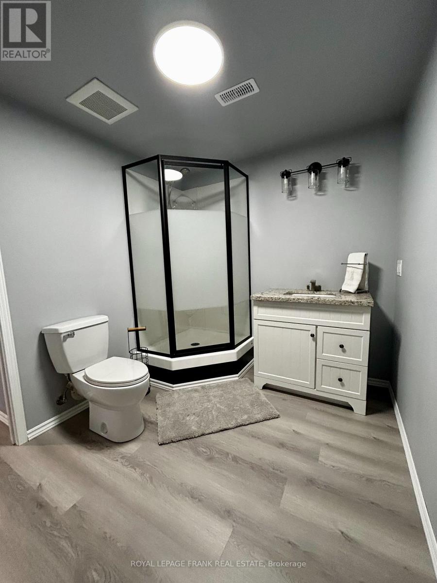 1758 Papineau Lake Road, Hastings Highlands (Wicklow Ward), Ontario  K0L 2R0 - Photo 22 - X12401865