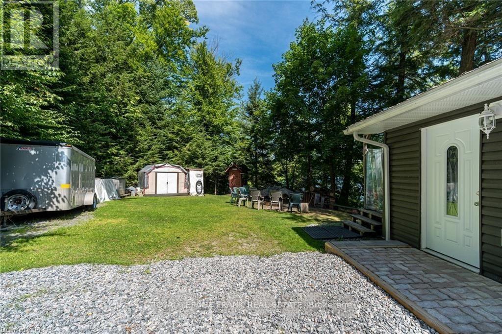 1758 Papineau Lake Road, Hastings Highlands (Wicklow Ward), Ontario  K0L 2R0 - Photo 35 - X12401865