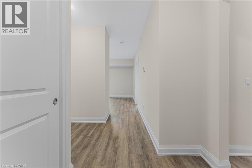 118 Summersides Boulevard Unit# 303, Fonthill, Ontario  L0E 1E1 - Photo 4 - 40763424
