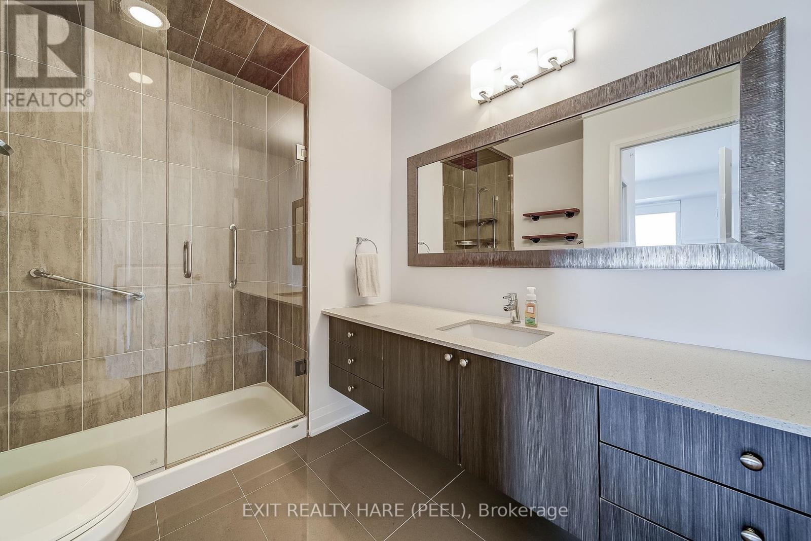 706 - 12 Woodstream Boulevard, Vaughan, Ontario  L4L 8C3 - Photo 7 - N12400142