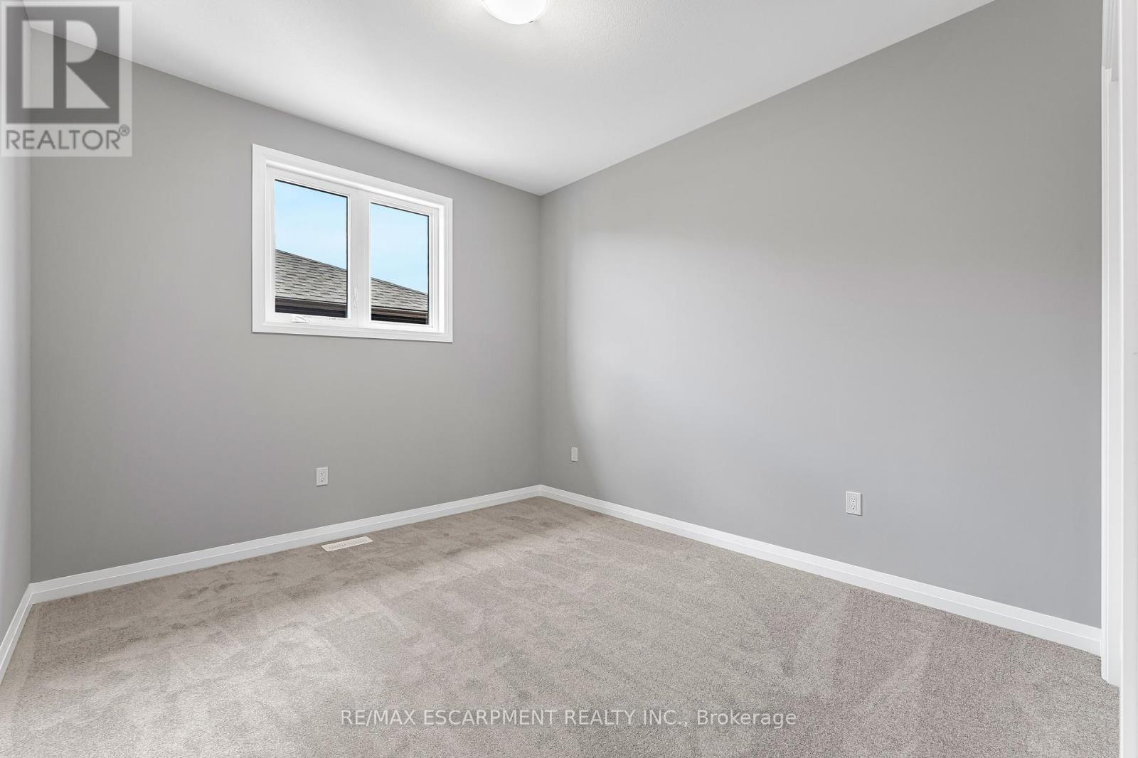 90 Acacia Road, Pelham, Ontario  L0S 1E6 - Photo 35 - X12139911