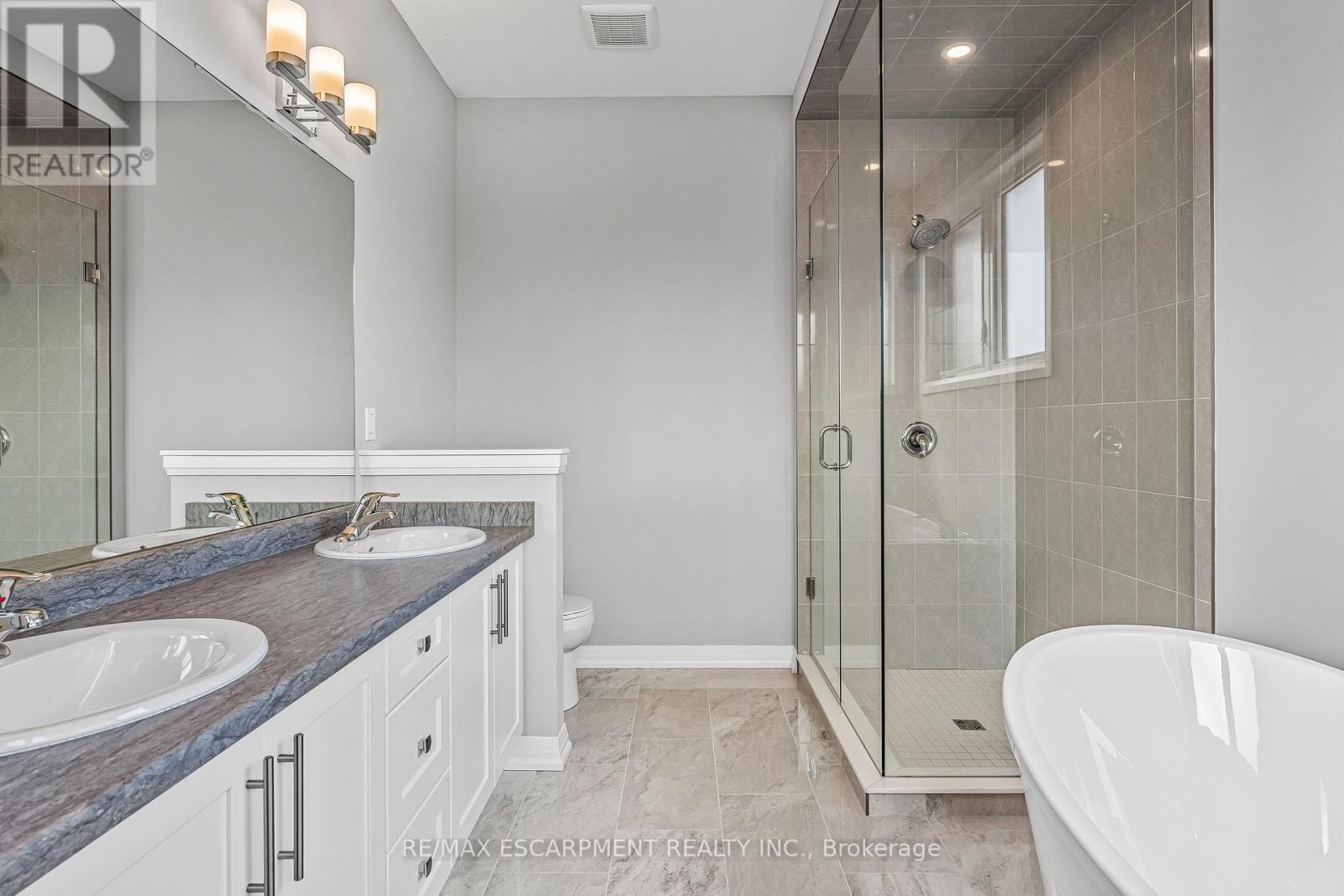 90 Acacia Road, Pelham, Ontario  L0S 1E6 - Photo 41 - X12139911