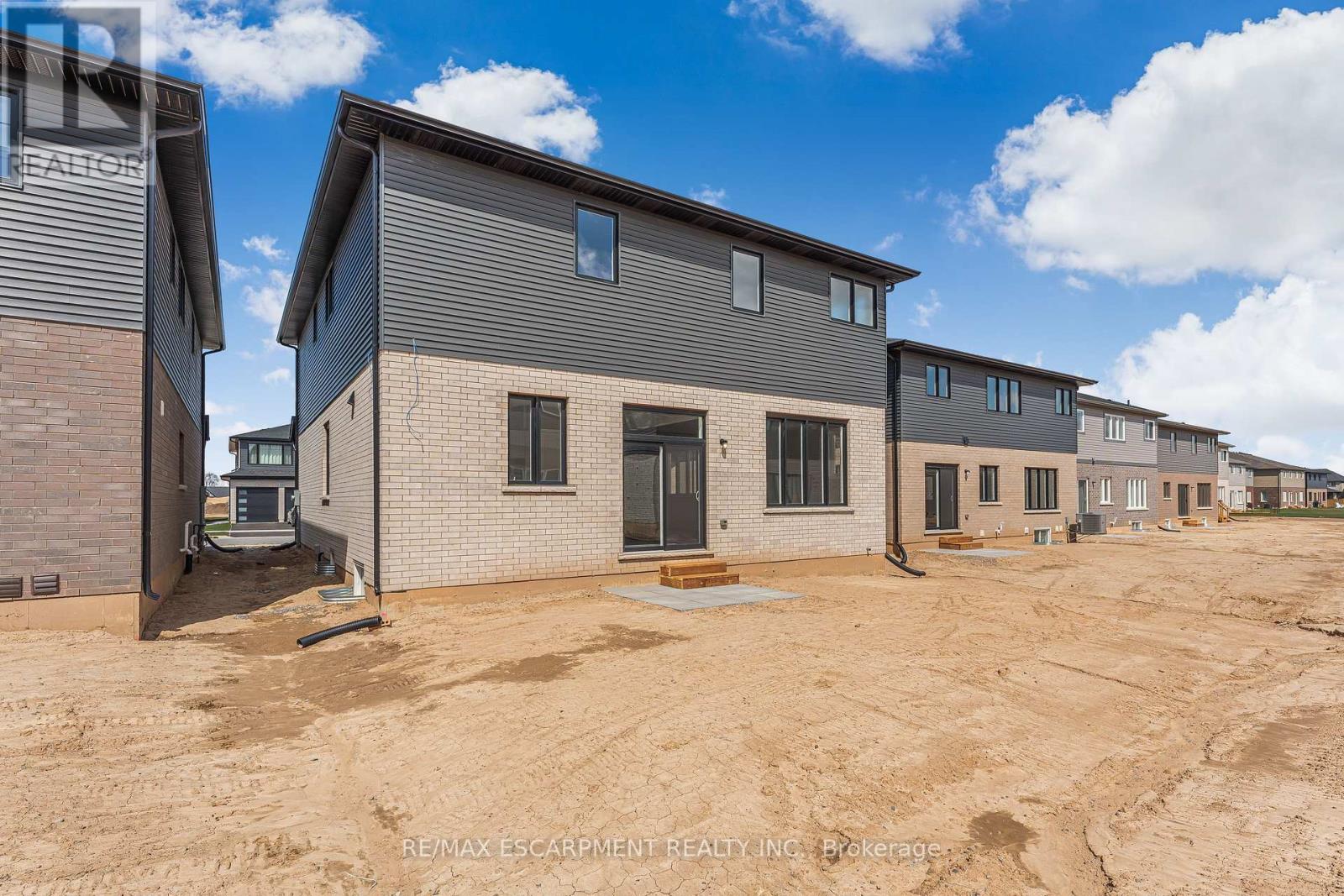 90 Acacia Road, Pelham, Ontario  L0S 1E6 - Photo 48 - X12139911