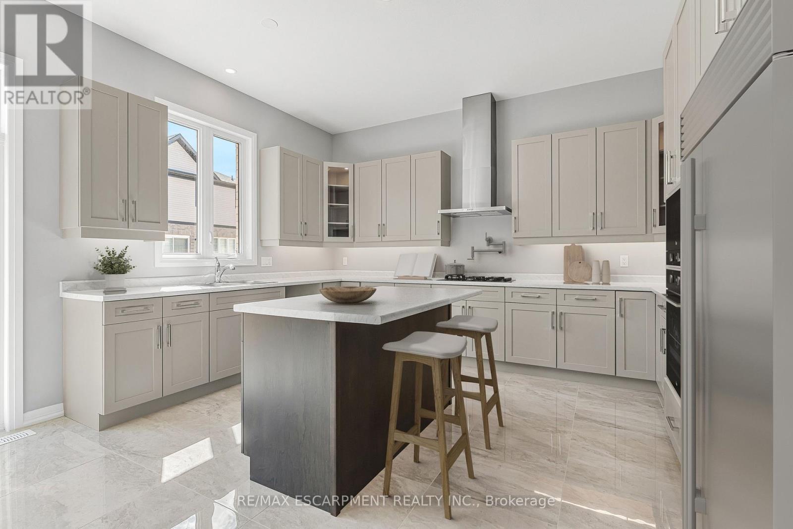 90 Acacia Road, Pelham, Ontario  L0S 1E6 - Photo 17 - X12139911
