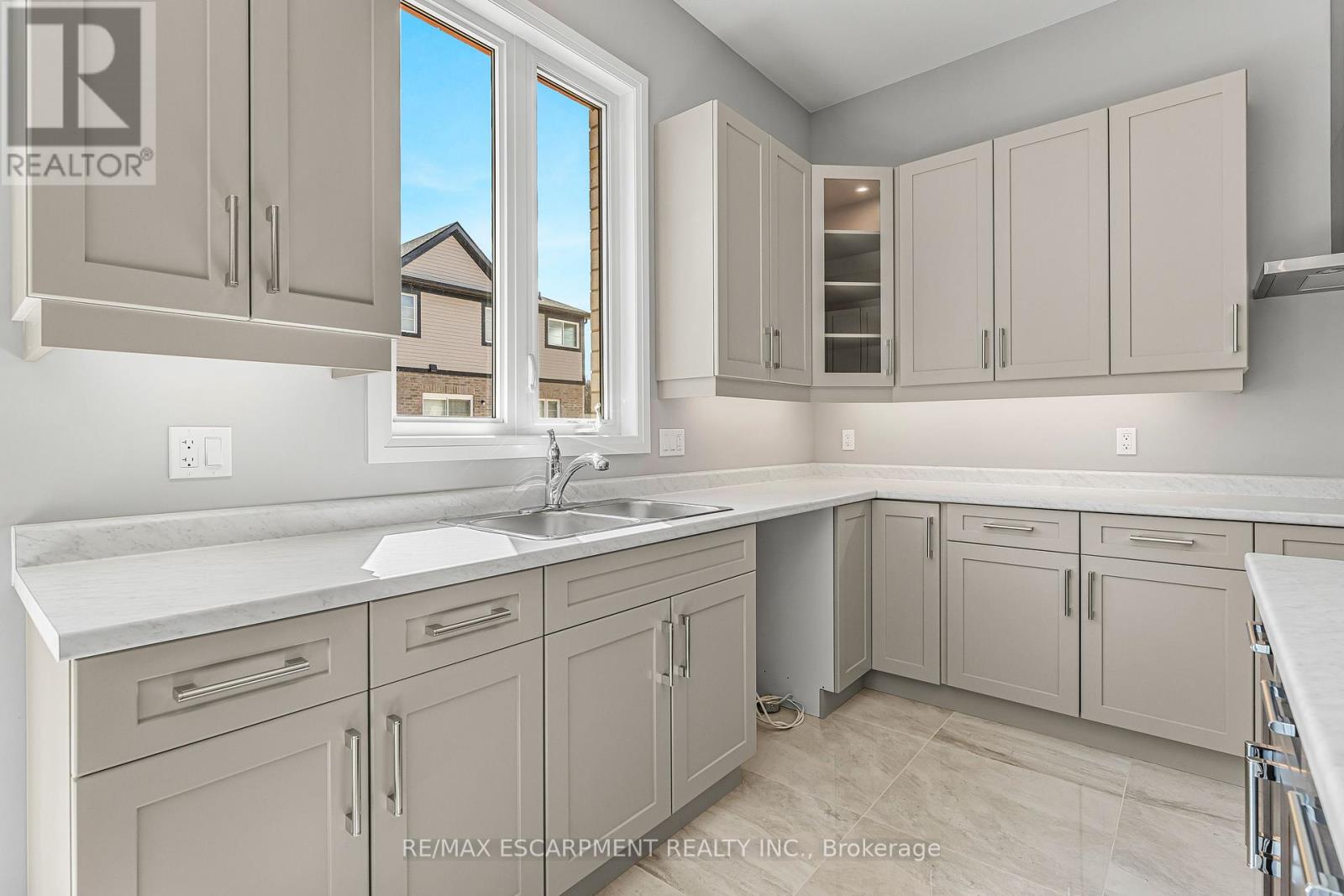 90 Acacia Road, Pelham, Ontario  L0S 1E6 - Photo 21 - X12139911