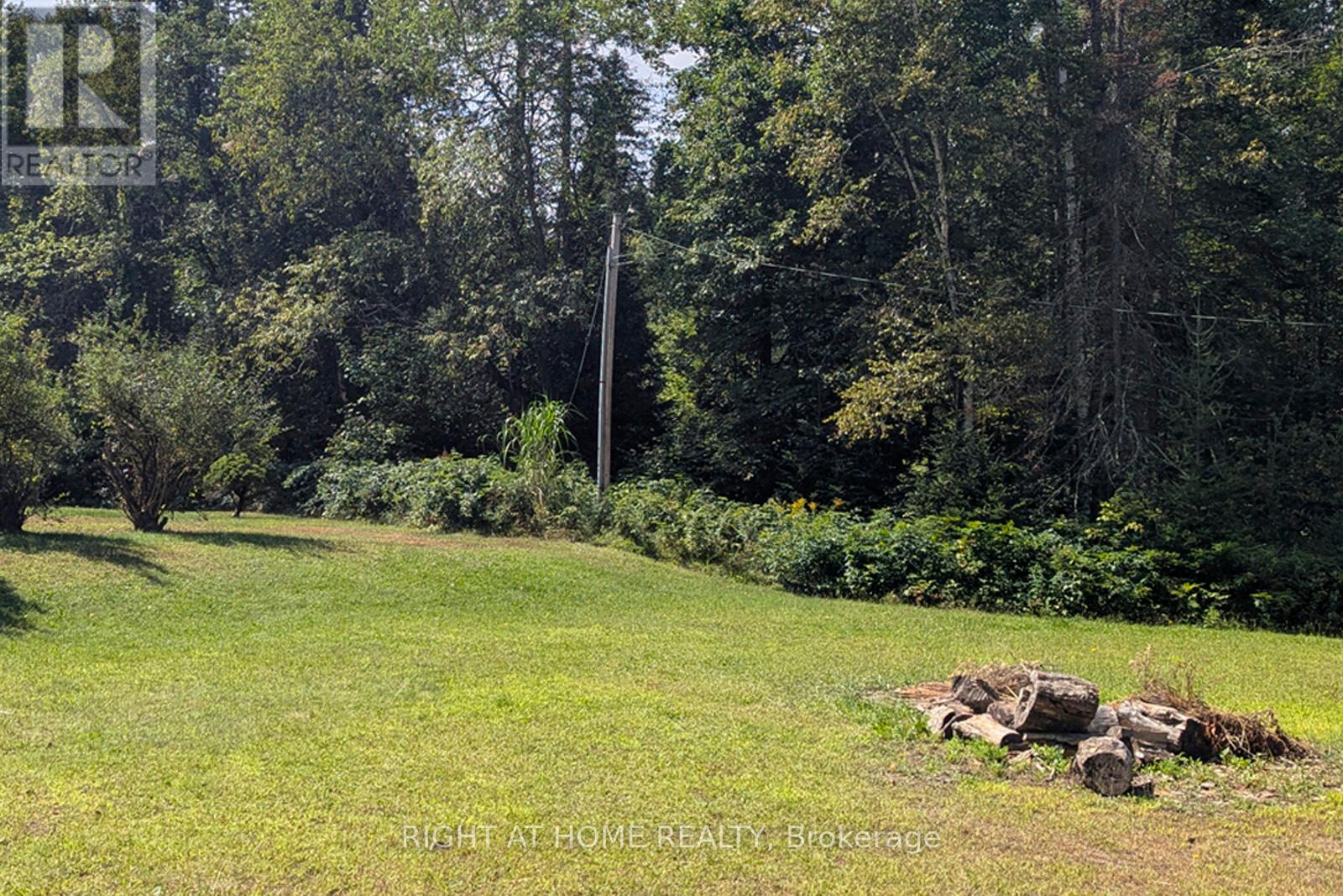 524 Balsam Chutes Road, Huntsville (Stephenson), Ontario  P0B 1L0 - Photo 12 - X12401057