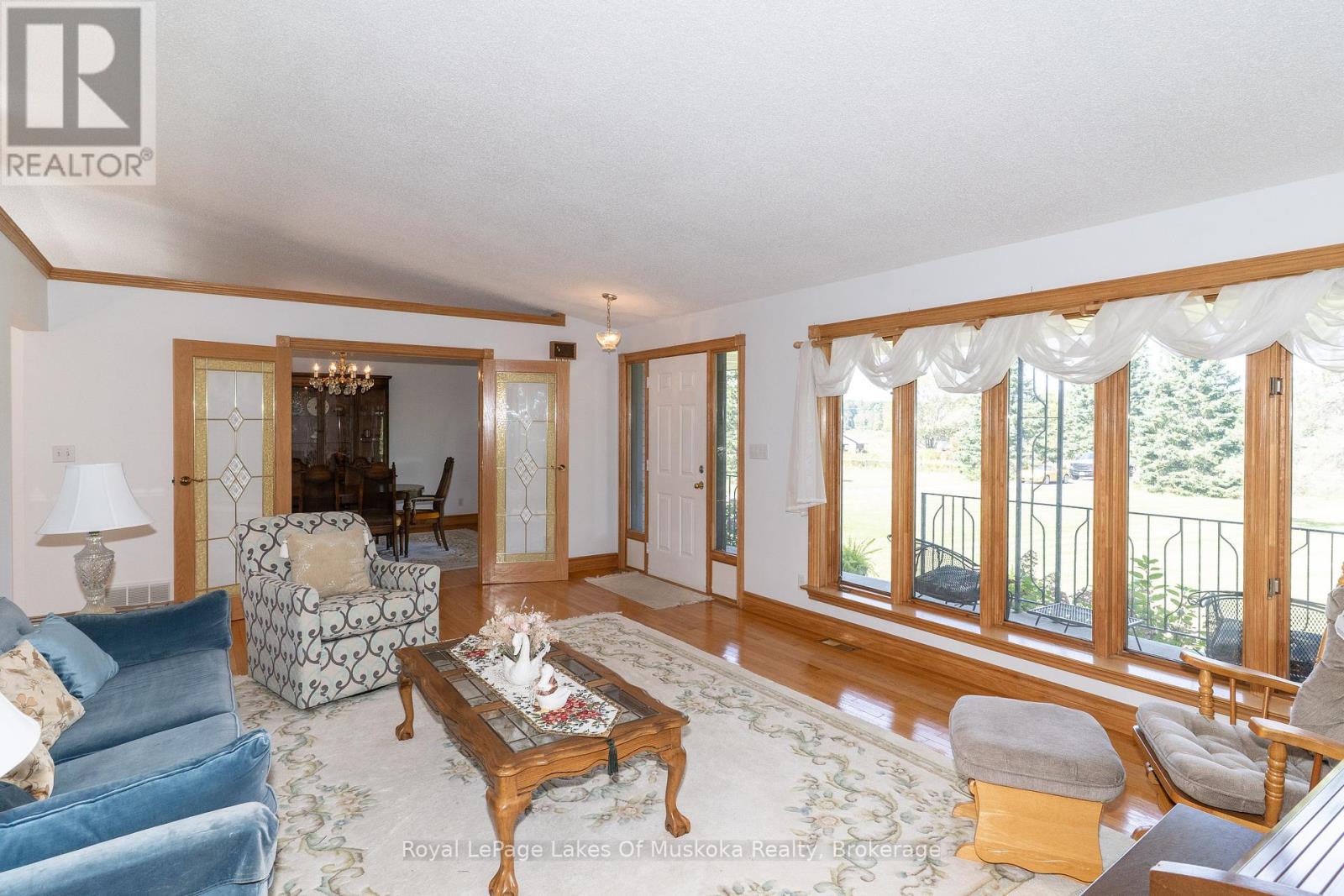1419 Beatrice Townline Road, Muskoka Lakes (Monck (Muskoka Lakes)), Ontario  P1L 1X4 - Photo 10 - X12401864