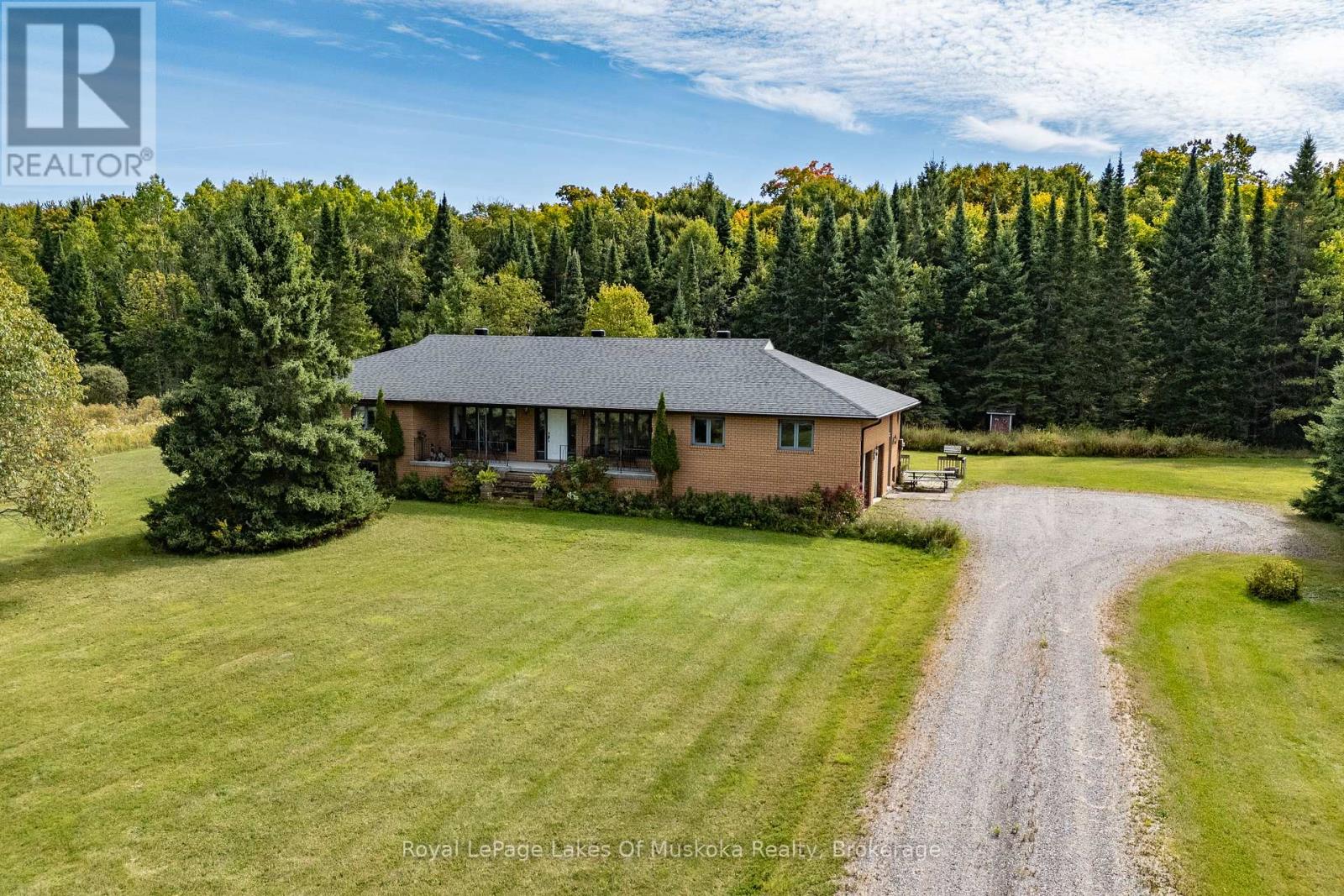 1419 Beatrice Townline Road, Muskoka Lakes (Monck (Muskoka Lakes)), Ontario  P1L 1X4 - Photo 35 - X12401864