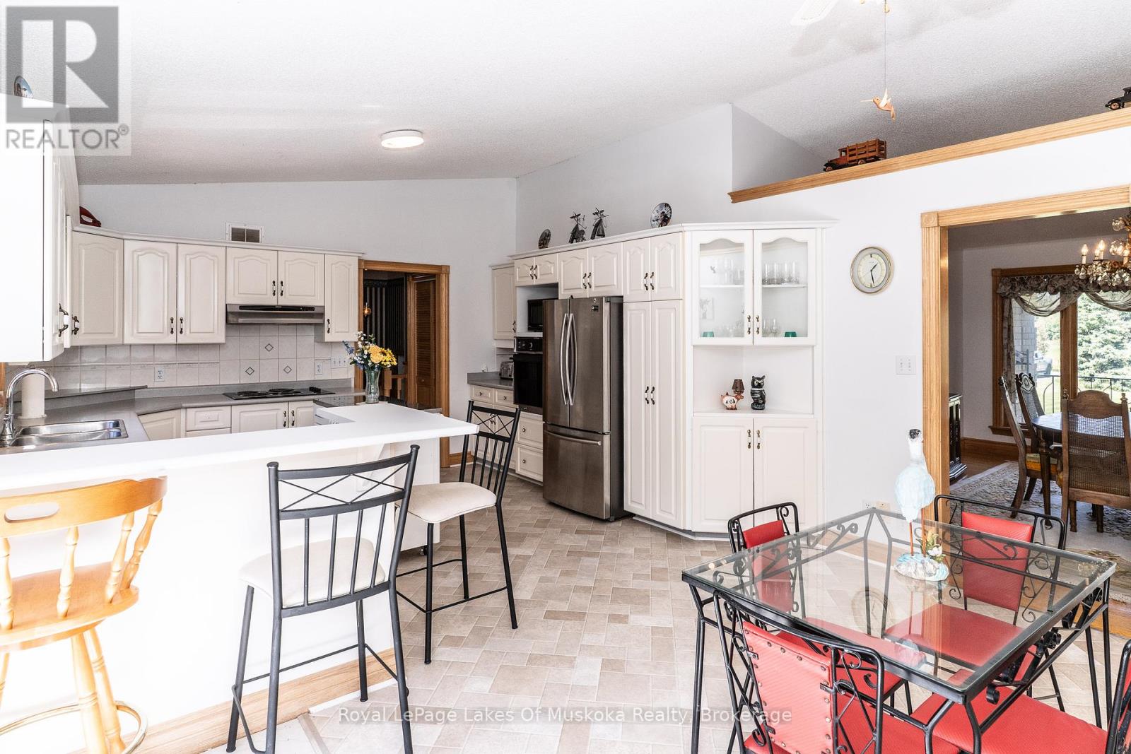 1419 Beatrice Townline Road, Muskoka Lakes (Monck (Muskoka Lakes)), Ontario  P1L 1X4 - Photo 5 - X12401864