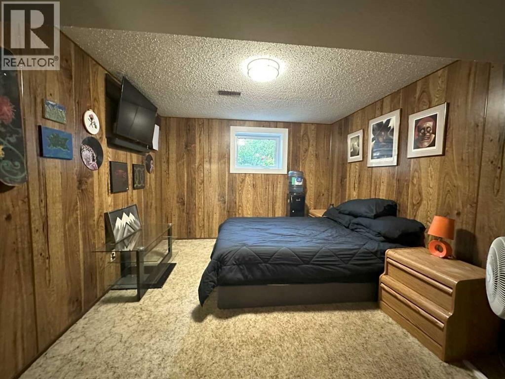 2429 211 Street, Bellevue, Alberta  T0K 0C0 - Photo 13 - A2232610