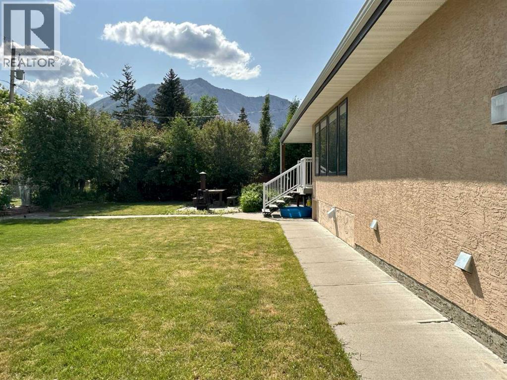 2429 211 Street, Bellevue, Alberta  T0K 0C0 - Photo 4 - A2232610