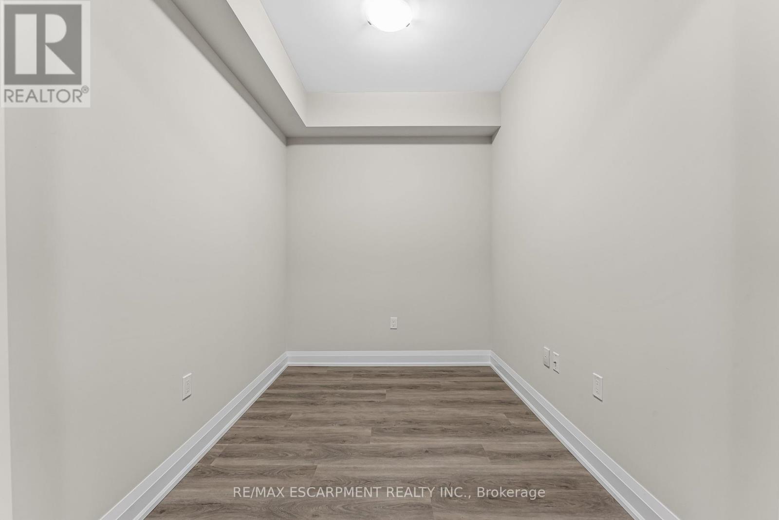 114 - 118 Summersides Boulevard, Pelham, Ontario  L0E 1E1 - Photo 29 - X12363592