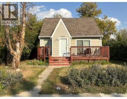 5821 44 Avenue Waskasoo, Red Deer, Ca