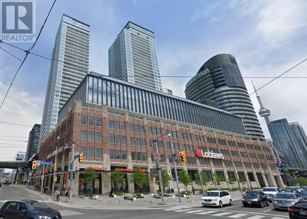 2709 - 17 Bathurst Street, Toronto, Ontario  M5V 0N1 - Photo 1 - C12401893