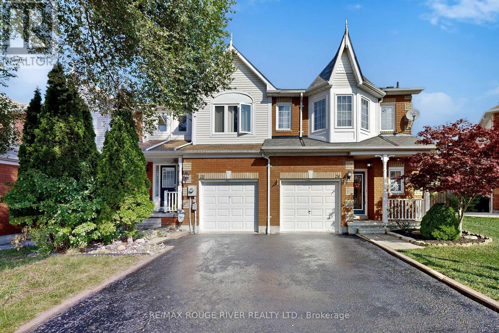 24 Jays Drive, Whitby (Williamsburg), Ontario  L1R 2P6 - Photo 1 - E12401866