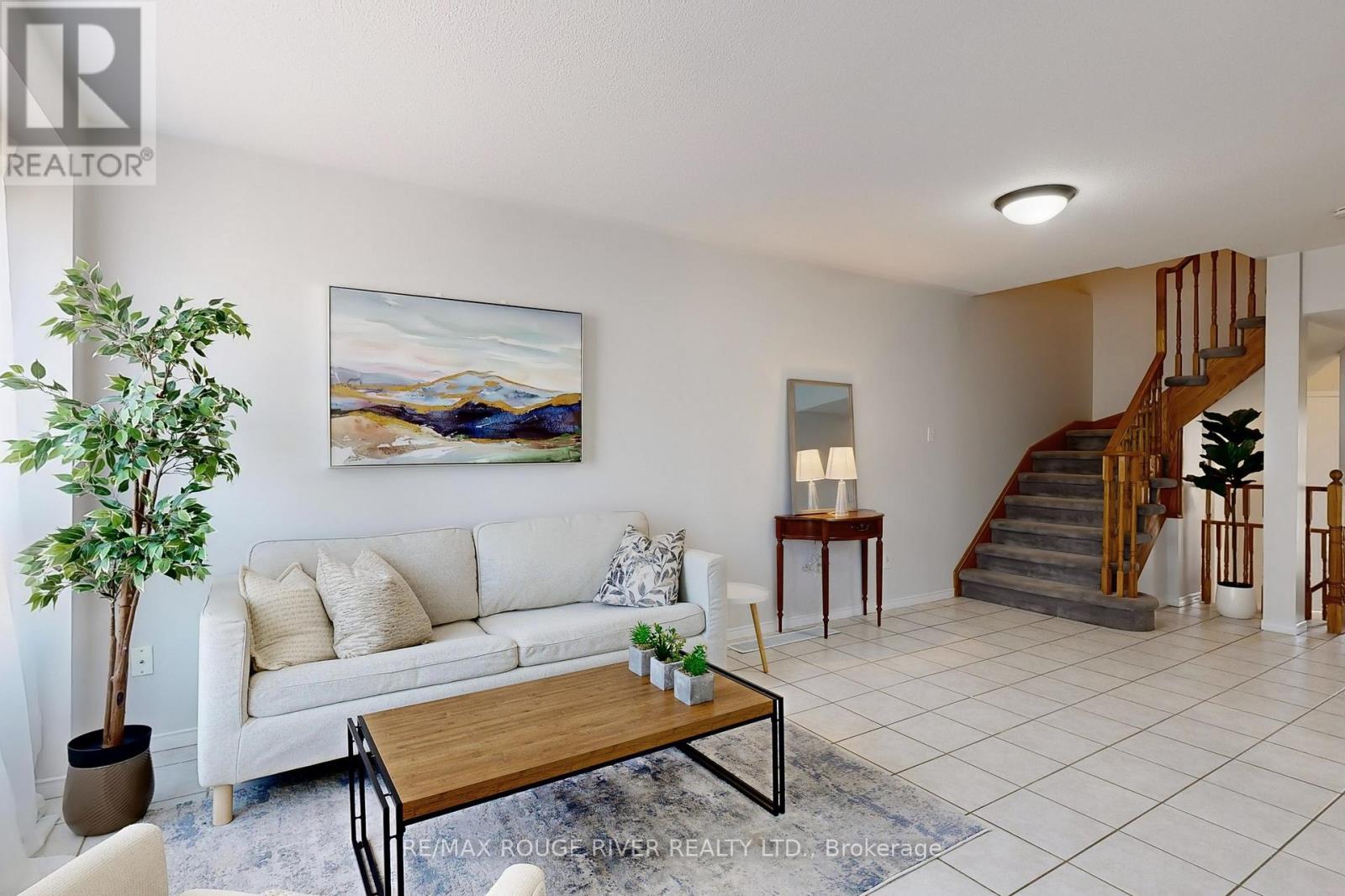 24 Jays Drive, Whitby (Williamsburg), Ontario  L1R 2P6 - Photo 7 - E12401866