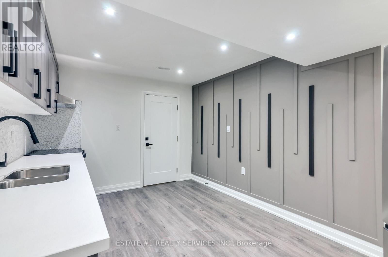 8925 Heritage Road, Brampton, Ontario  L6Y 0C9 - Photo 42 - W12396071