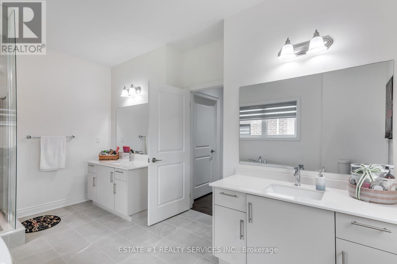 8925 Heritage Road, Brampton, Ontario  L6Y 0C9 - Photo 44 - W12396071