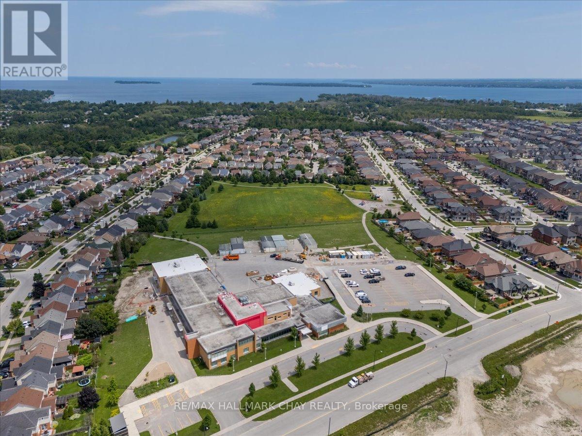 1171 Quarry Drive, Innisfil, Ontario  L9S 4W8 - Photo 23 - N12401900