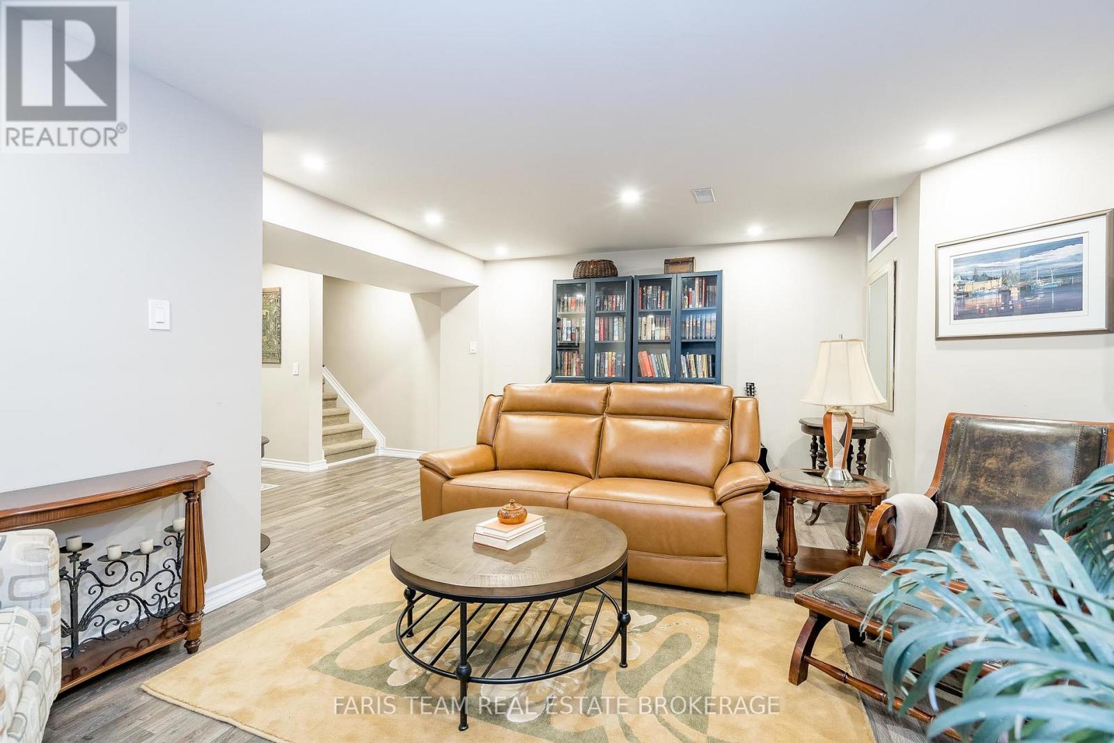 192 Wycliffe Cove, Tay, Ontario  L0K 2A0 - Photo 25 - S12401898