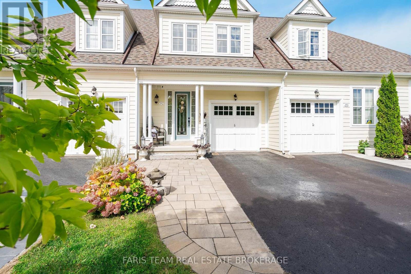 192 Wycliffe Cove, Tay, Ontario  L0K 2A0 - Photo 3 - S12401898
