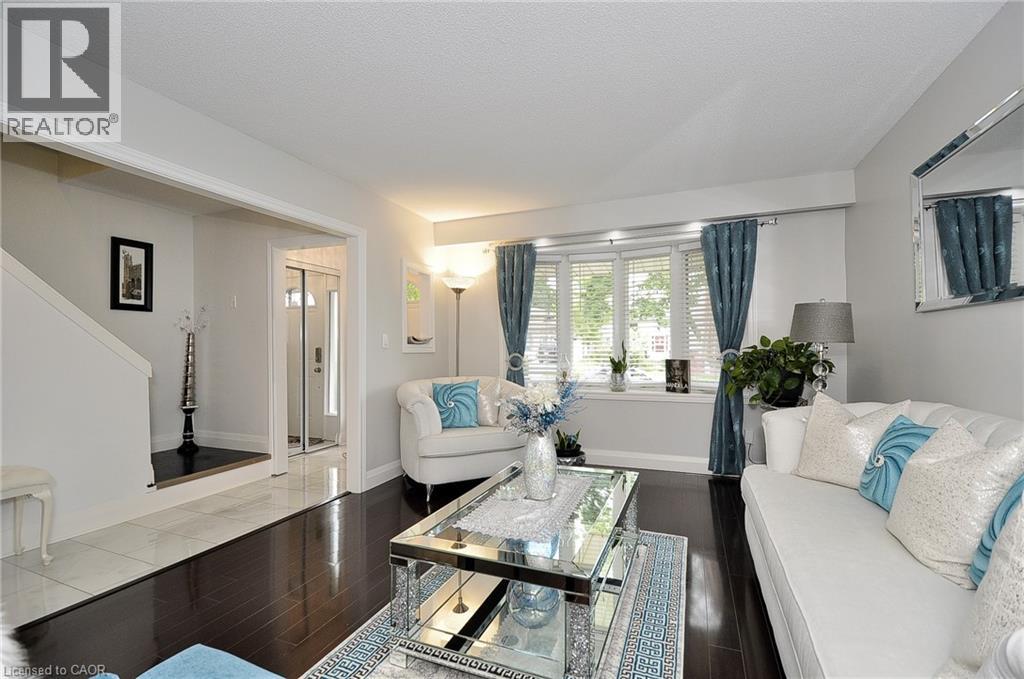 30 The Country Way, Kitchener, Ontario  N2E 2K8 - Photo 7 - 40737947