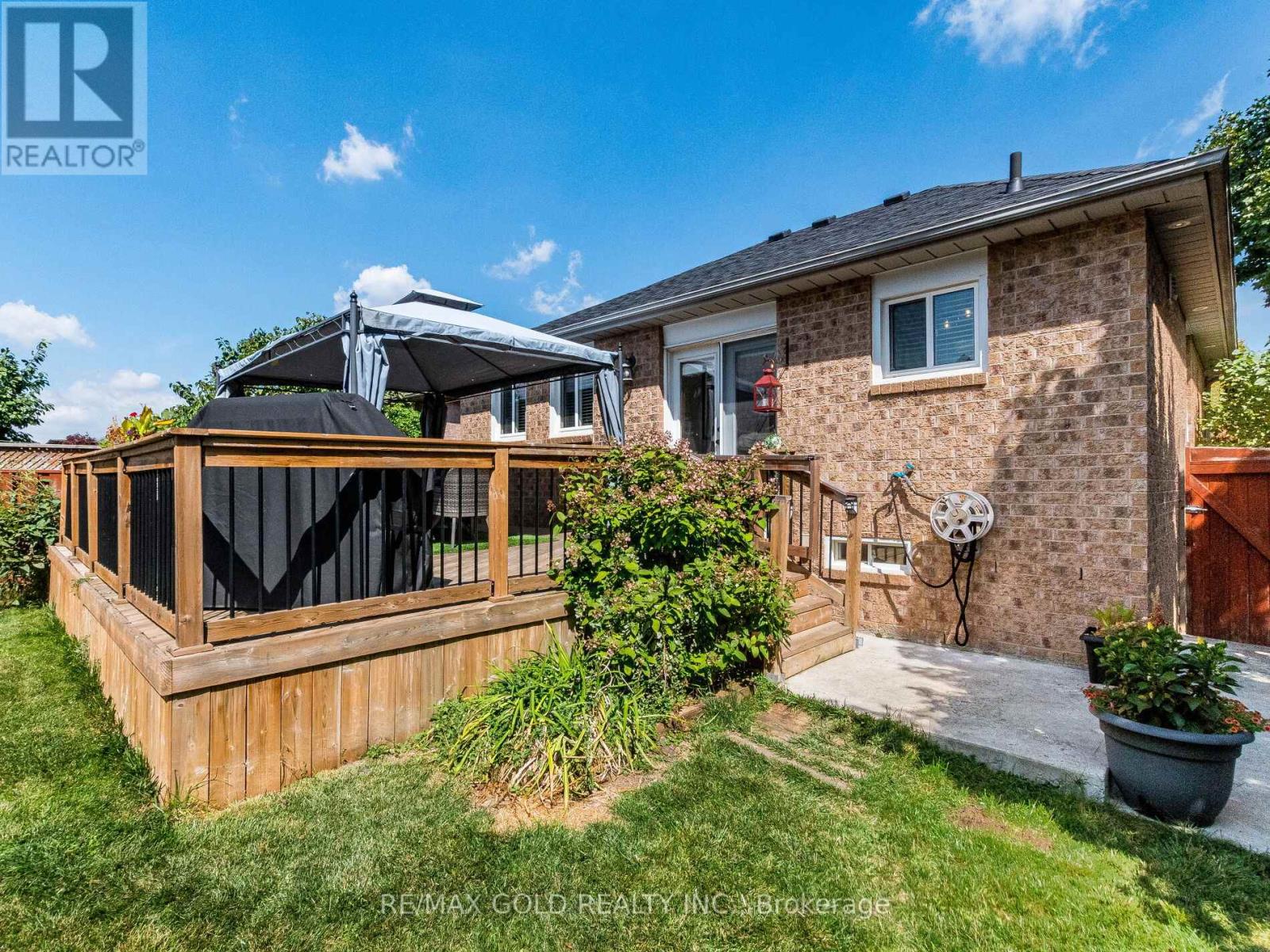 98 Springview Drive, Brampton, Ontario  L6X 4L1 - Photo 38 - W12401885